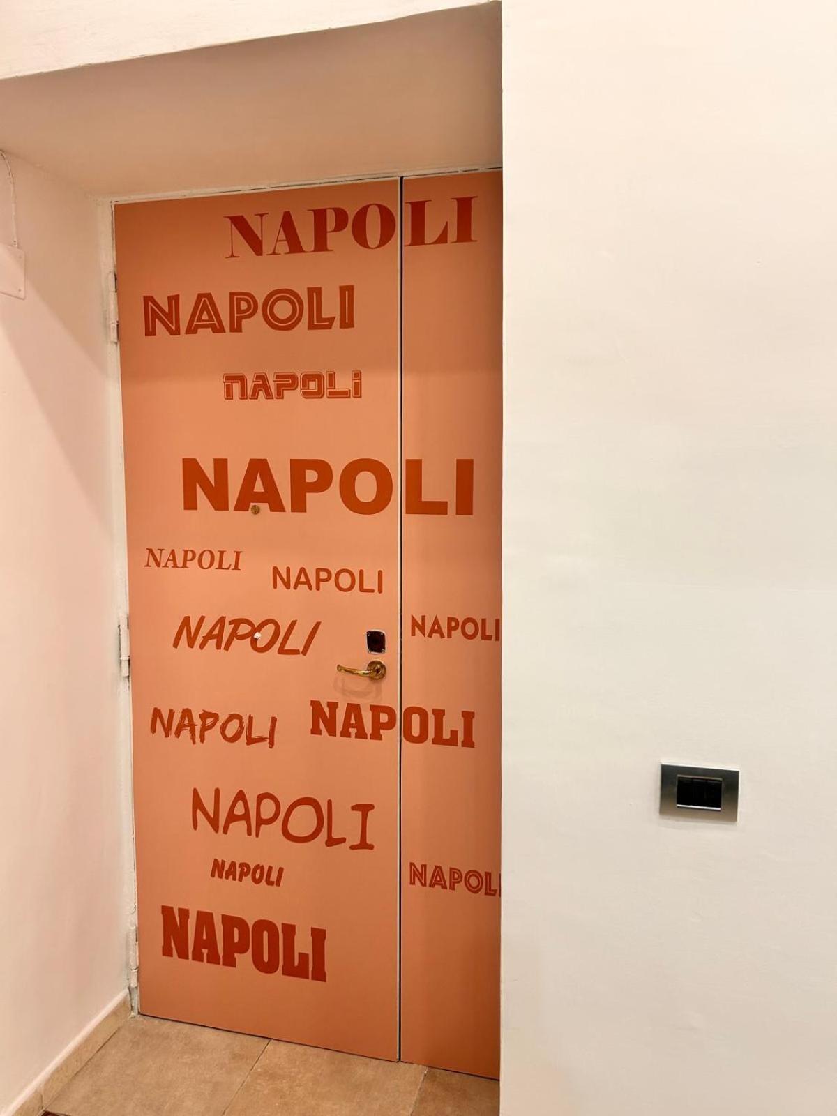 Suite Conte Poderico Neapel Exterior foto
