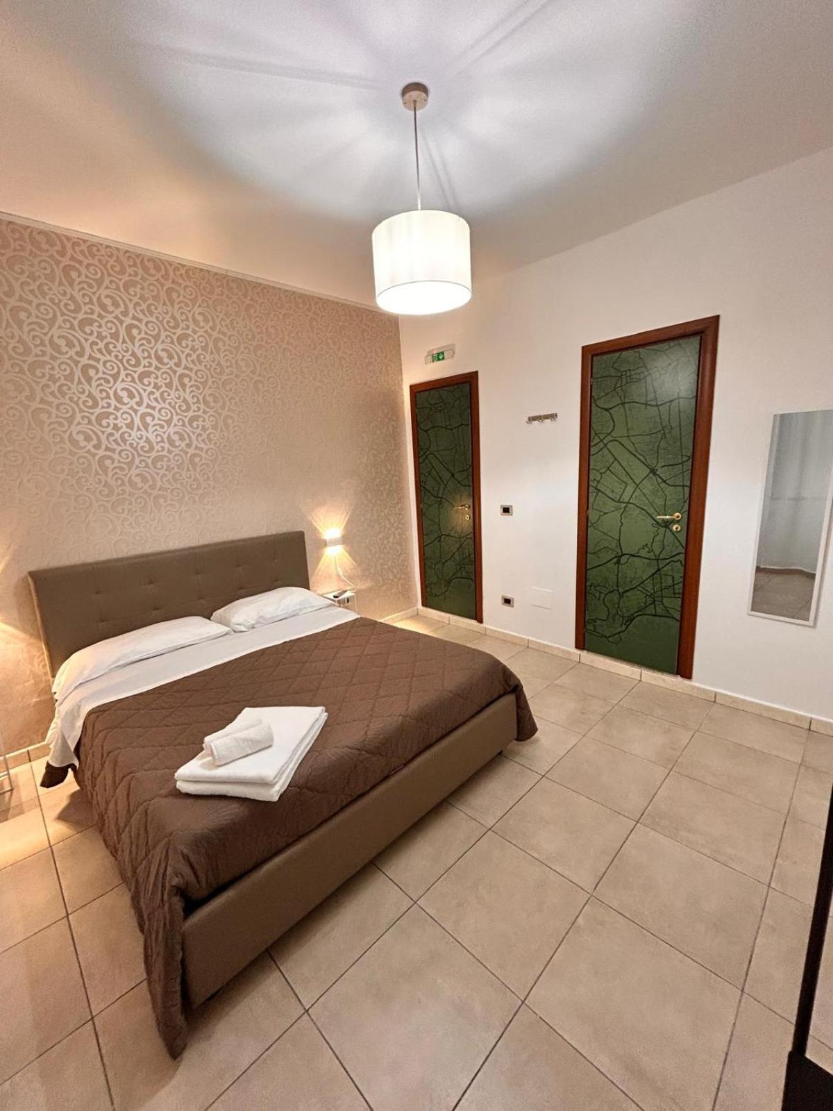 Suite Conte Poderico Neapel Exterior foto